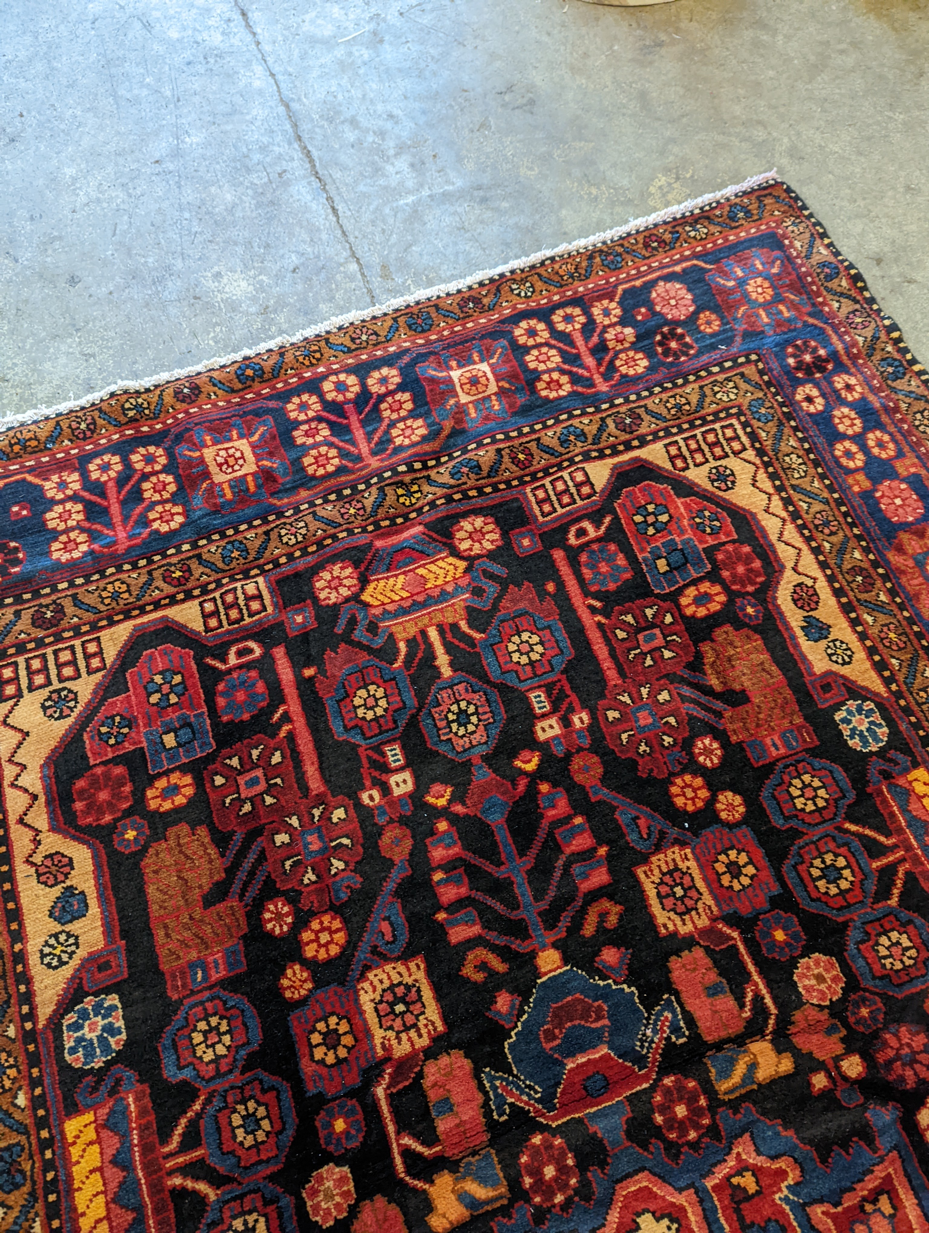 A Nahavand carpet, 290 x 164cm